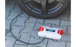 Dino Kraftpaket Starthilfegerät / Jumpstarter 12 V / 600 A -Campingausrüstung 337028 2510344